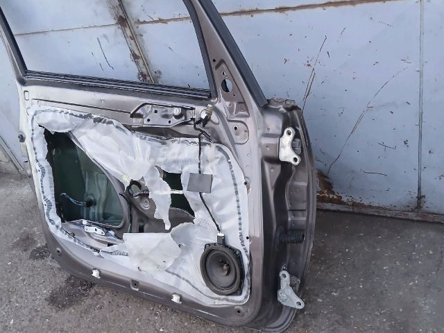 bontott MITSUBISHI COLT Bal első Ajtó (Üres lemez)