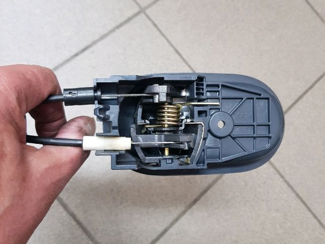 bontott MITSUBISHI COLT Bal első Ajtózár Motor