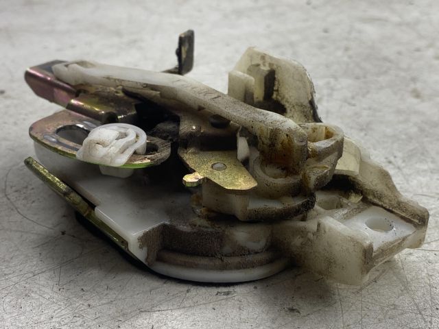 bontott MITSUBISHI COLT Bal első Ajtózár