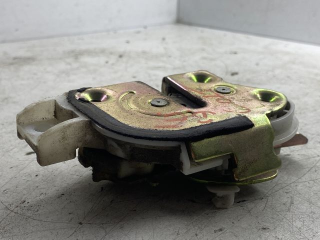 bontott MITSUBISHI COLT Bal első Ajtózár