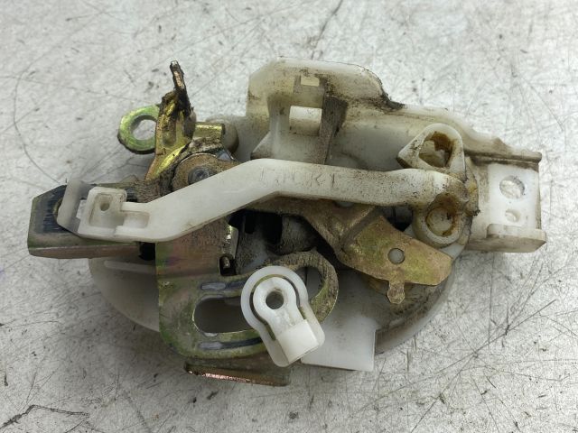 bontott MITSUBISHI COLT Bal első Ajtózár