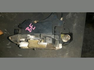 bontott MITSUBISHI COLT Bal első Ajtózár