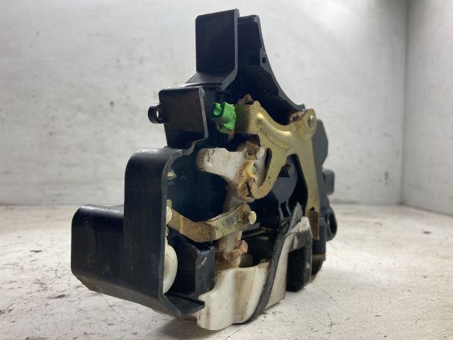 bontott MITSUBISHI COLT Bal első Ajtózár