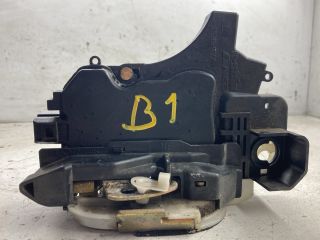 bontott MITSUBISHI COLT Bal első Ajtózár