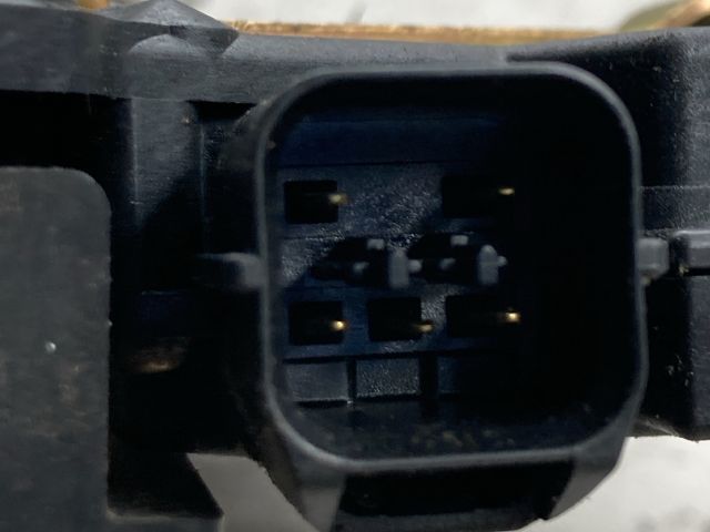 bontott MITSUBISHI COLT Bal első Ajtózár