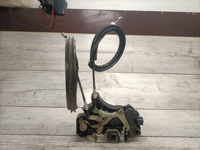 bontott MITSUBISHI COLT Bal első Ajtózár