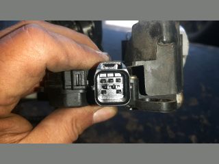 bontott MITSUBISHI COLT Bal első Ajtózár