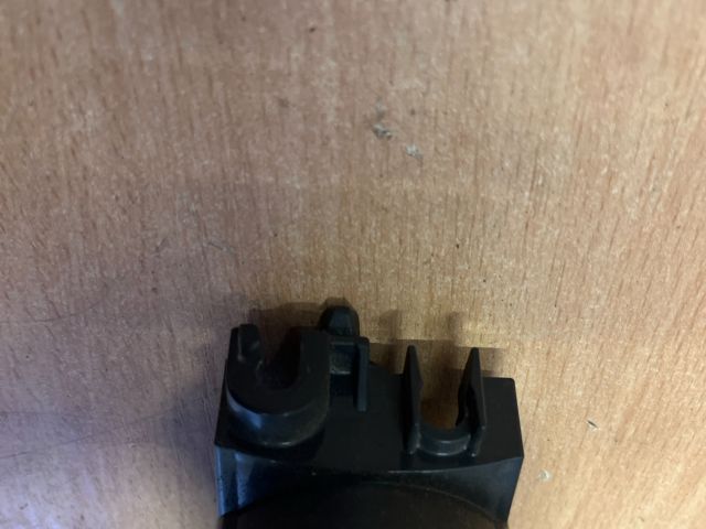 bontott MITSUBISHI COLT Bal első Belső Kilincs