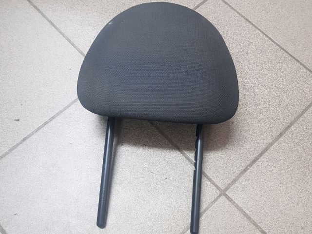 bontott MITSUBISHI COLT Bal első Fejtámla