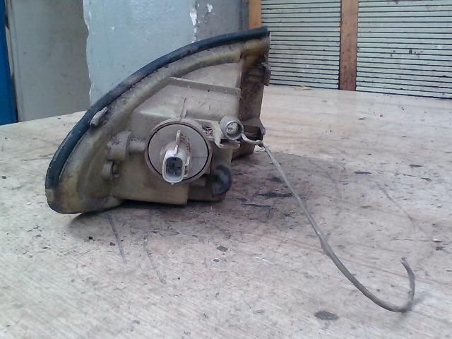 bontott MITSUBISHI COLT Bal első Irányjelző