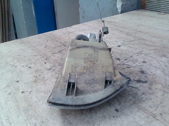 bontott MITSUBISHI COLT Bal első Irányjelző