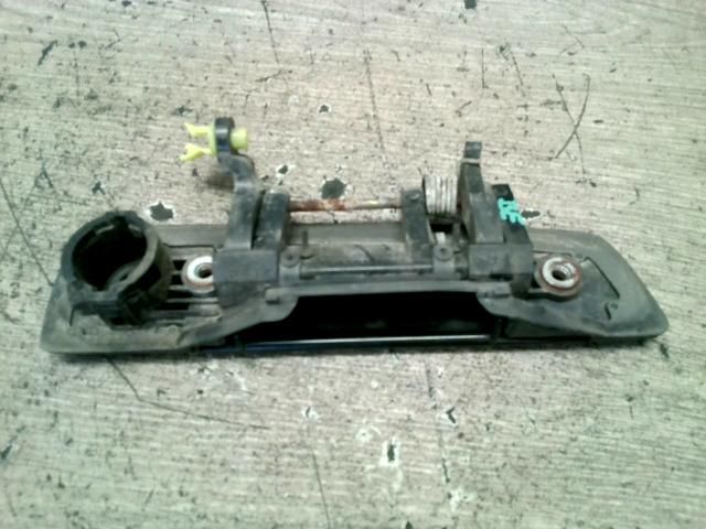 bontott MITSUBISHI COLT Bal első Külső Kilincs