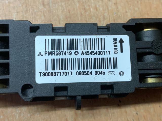 bontott MITSUBISHI COLT Bal első Oldal Ütközés Érzékelő