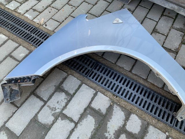 bontott MITSUBISHI COLT Bal első Sárvédő