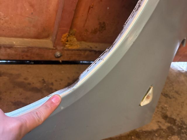 bontott MITSUBISHI COLT Bal első Sárvédő