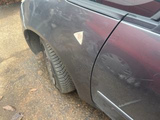 bontott MITSUBISHI COLT Bal első Sárvédő