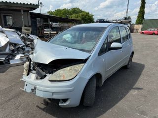 bontott MITSUBISHI COLT Bal első Sárvédő