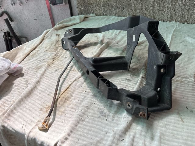 bontott MITSUBISHI COLT Bal Felső Homlokfal