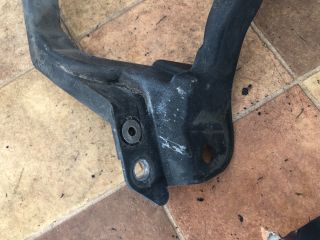 bontott MITSUBISHI COLT Bal Fényszóró Lámpakeret