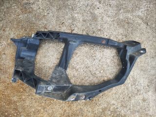 bontott MITSUBISHI COLT Bal Fényszóró Lámpakeret