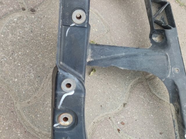 bontott MITSUBISHI COLT Bal Fényszóró Tartó