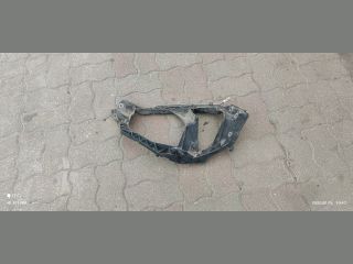 bontott MITSUBISHI COLT Bal Fényszóró Tartó