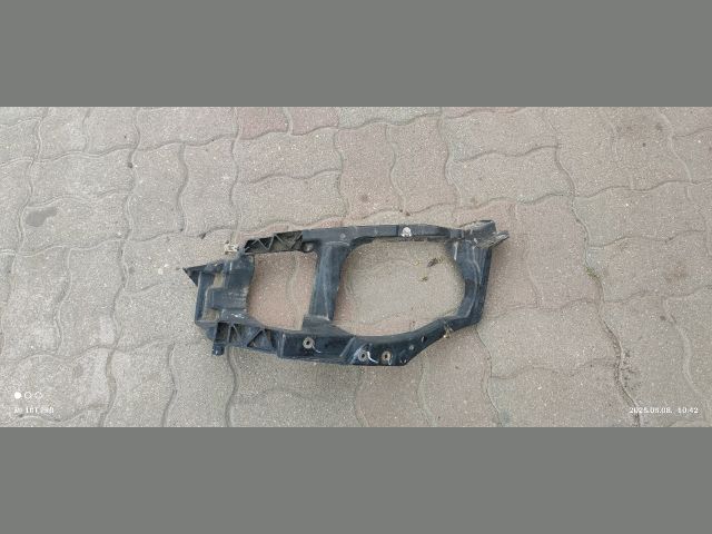 bontott MITSUBISHI COLT Bal Fényszóró Tartó