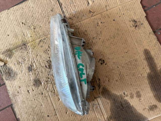 bontott MITSUBISHI COLT Bal Fényszóró