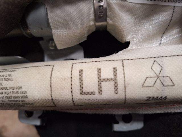 bontott MITSUBISHI COLT Bal Függönylégzsák és Oldallégzsák