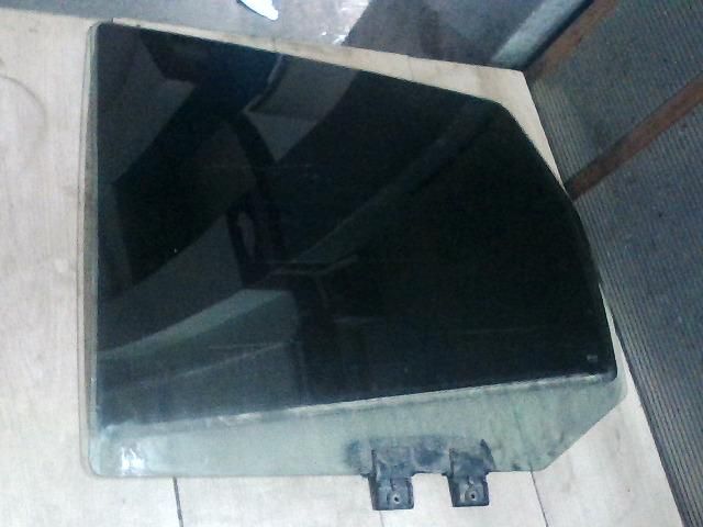 bontott MITSUBISHI COLT Bal hátsó Ablak