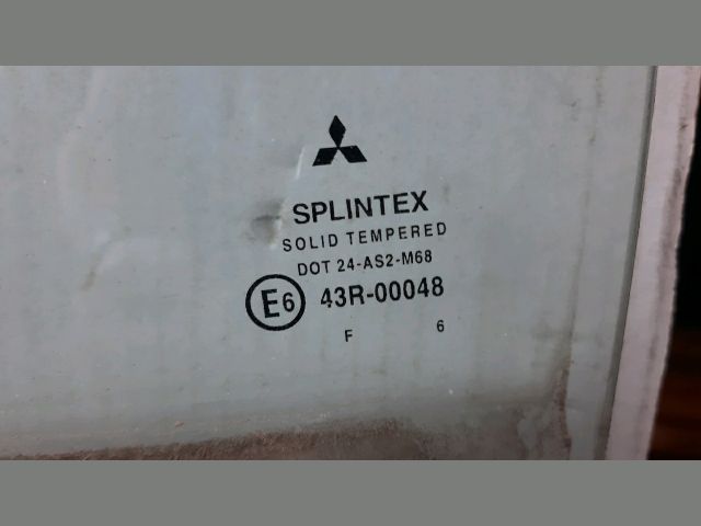 bontott MITSUBISHI COLT Bal hátsó Ablak