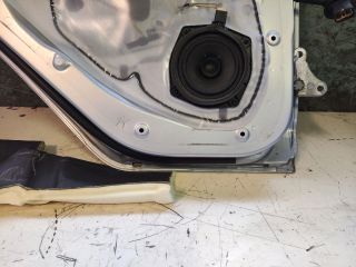 bontott MITSUBISHI COLT Bal hátsó Ajtó (Részeivel)