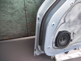 bontott MITSUBISHI COLT Bal hátsó Ajtó (Részeivel)