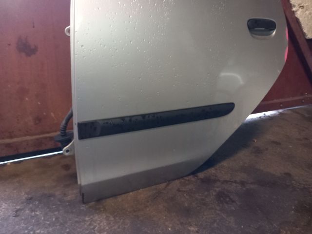 bontott MITSUBISHI COLT Bal hátsó Ajtó (Üres lemez)