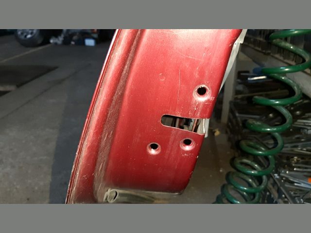 bontott MITSUBISHI COLT Bal hátsó Ajtó (Üres lemez)