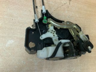 bontott MITSUBISHI COLT Bal hátsó Ajtózár