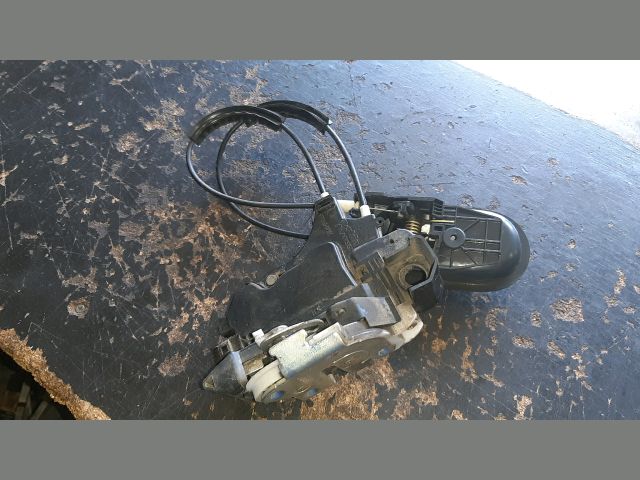 bontott MITSUBISHI COLT Bal hátsó Ajtózár