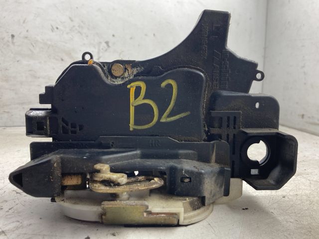 bontott MITSUBISHI COLT Bal hátsó Ajtózár