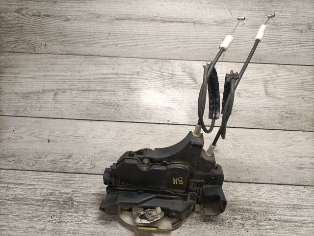 bontott MITSUBISHI COLT Bal hátsó Ajtózár