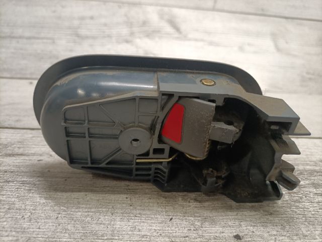 bontott MITSUBISHI COLT Bal hátsó Belső Kilincs