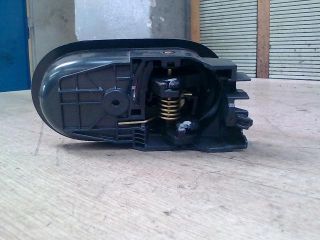 bontott MITSUBISHI COLT Bal hátsó Belső Kilincs