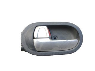 bontott MITSUBISHI COLT Bal hátsó Belső Kilincs