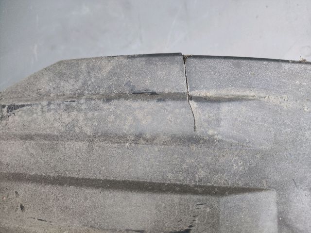 bontott MITSUBISHI COLT Bal hátsó Dobbetét (Kerékjárati, Műanyag)