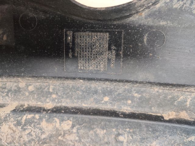 bontott MITSUBISHI COLT Bal hátsó Dobbetét (Kerékjárati, Műanyag)