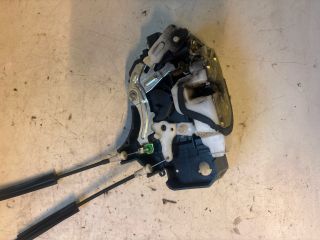 bontott MITSUBISHI COLT Bal hátsó Központizár Motor