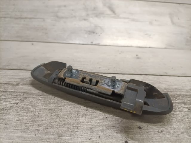 bontott MITSUBISHI COLT Bal hátsó Külső Kilincs