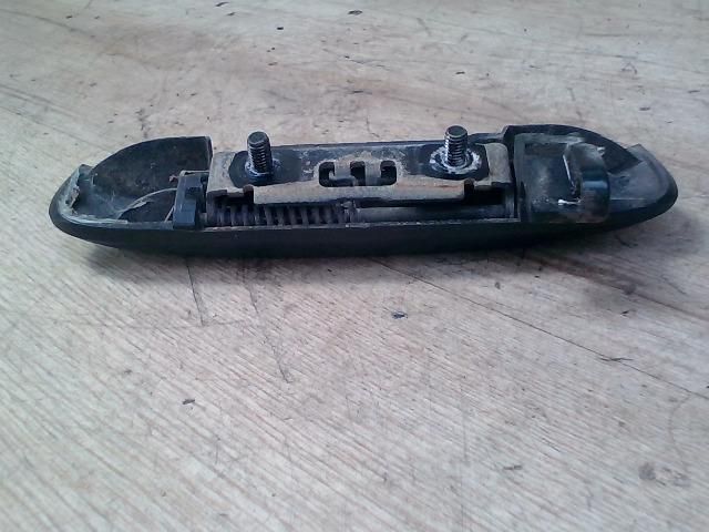 bontott MITSUBISHI COLT Bal hátsó Külső Kilincs