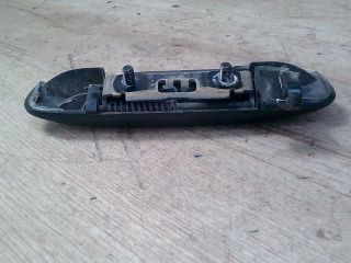 bontott MITSUBISHI COLT Bal hátsó Külső Kilincs