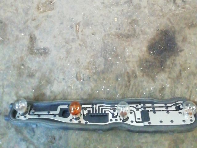 bontott MITSUBISHI COLT Bal Hátsó Lámpa Foglalat