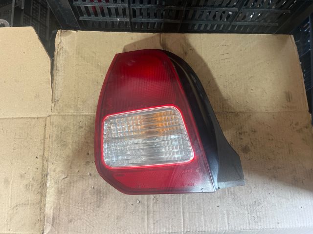 bontott MITSUBISHI COLT Bal Hátsó Lámpa